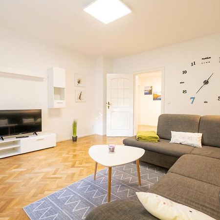 Ferienwohnung Zum Wohlfuehlen Essen Bagian luar foto